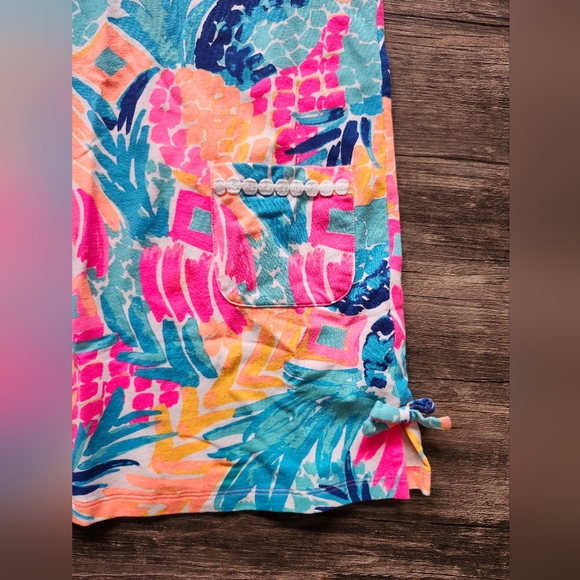 Lilly Pulitzer Colorful Tropical Pinapple Print Shift Kids Dress - Picture 4 of 7